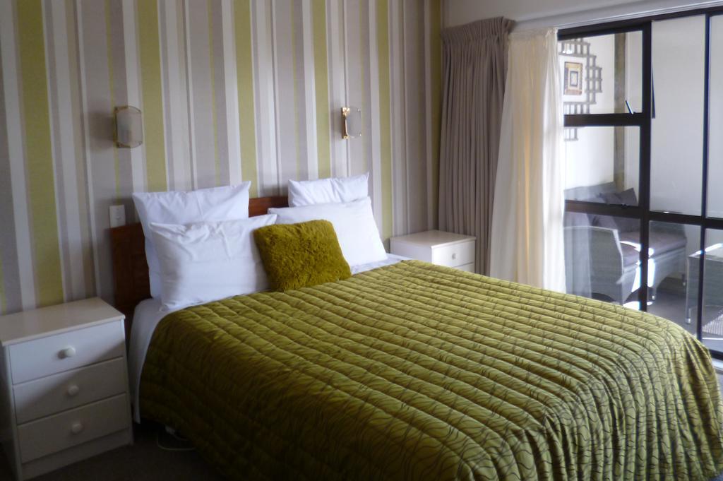 Opua Boutique Seaview Motel Oda fotoğraf